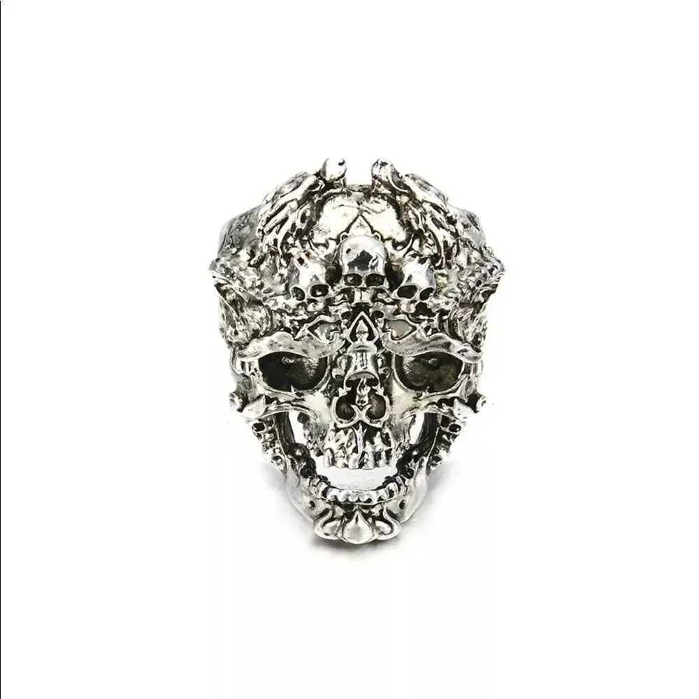 Men’s jewelry skull ring size 11 new in package biker